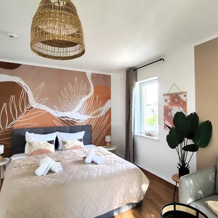 Apartamento Bohnapartments Bechstein - Sehr Ruhig - 3 Schlafzimmer - Balkon - Gratis Stellplaetze- Wlan - Vollausstattung