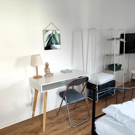 Bohnapartments Bechstein - Sehr Ruhig - 3 Schlafzimmer - Balkon - Stellplaetze- Wlan - Vollausstattung Apartamento