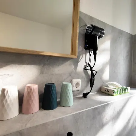 Bohnapartments Bechstein - Sehr Ruhig - 3 Schlafzimmer - Balkon - Stellplätze- Wlan - Vollausstattung Apartment Neudietendorf