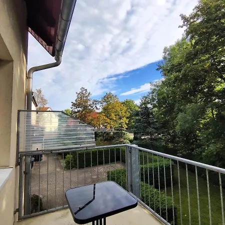 Bohnapartments Bechstein - Sehr Ruhig - 3 Schlafzimmer - Balkon - Stellplaetze- Wlan - Vollausstattung Apartamento