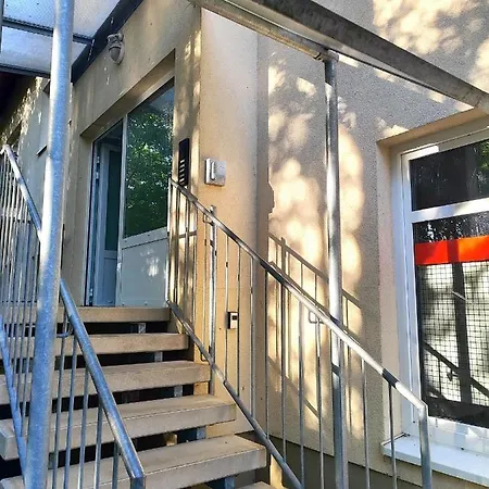 Bohnapartments Bechstein - Sehr Ruhig - 3 Schlafzimmer - Balkon - Stellplätze- Wlan - Vollausstattung Apartment *