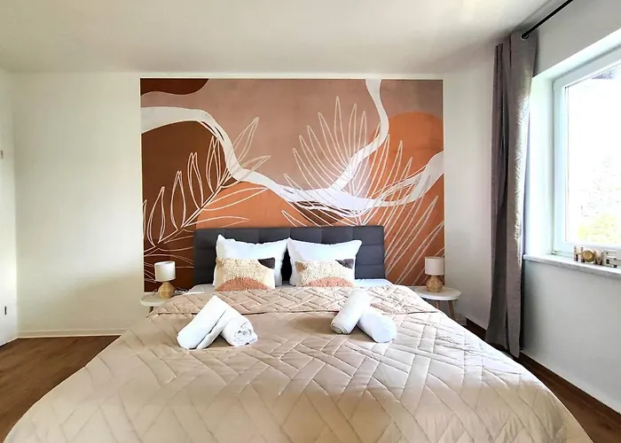 Lejlighed Bohnapartments Bechstein - Sehr Ruhig - 3 Schlafzimmer - Balkon - Stellplaetze- Wlan - Vollausstattung Neudietendorf